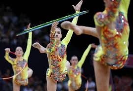 东契奇谈老詹摊牌，雷迪克执迷不悟！老詹创3纪录，一人也该重用