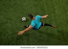 能防守能传球，但快船后场铁闸的投射能力真是太拖累进攻空间了？