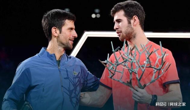 场上表现赢 场上表现赢